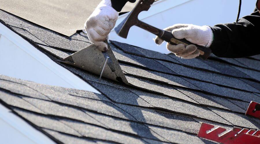 Professional gutter cleaning in Pigeon Falls, WI